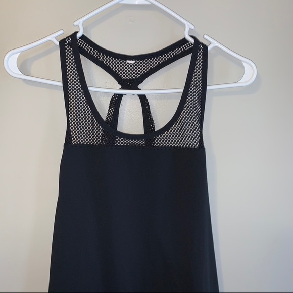 Fabletics Athletic Top - Picture 2 of 7